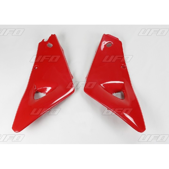 Plastiki i naklejki UFO osłony chłodnicy husqvarna 2T '00-'05, 4T '02-'04 (górne)