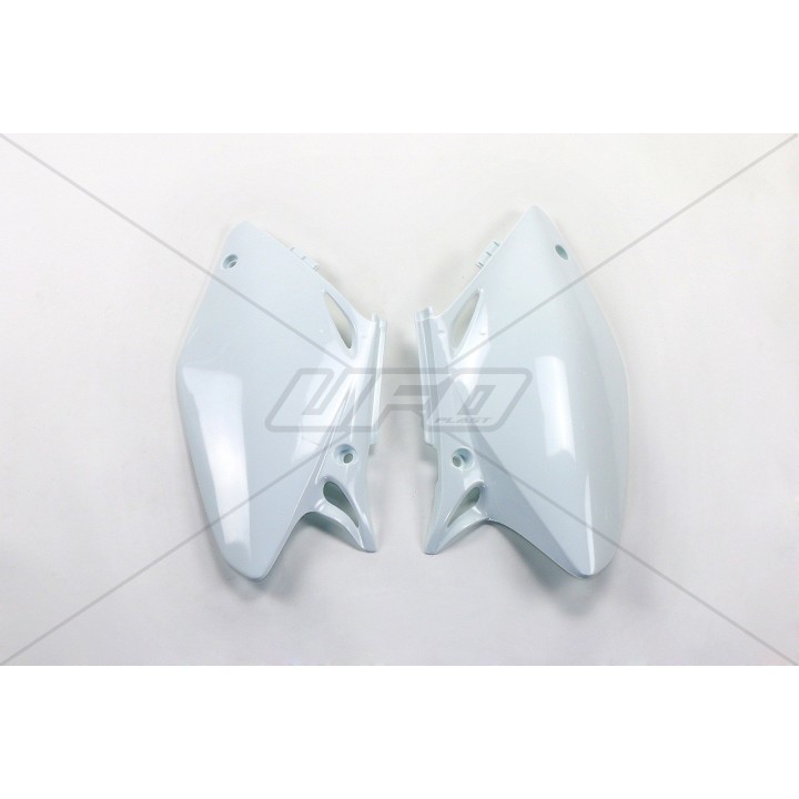 Plastiki i naklejki UFO boczki tylne honda crf 450R '02-'04