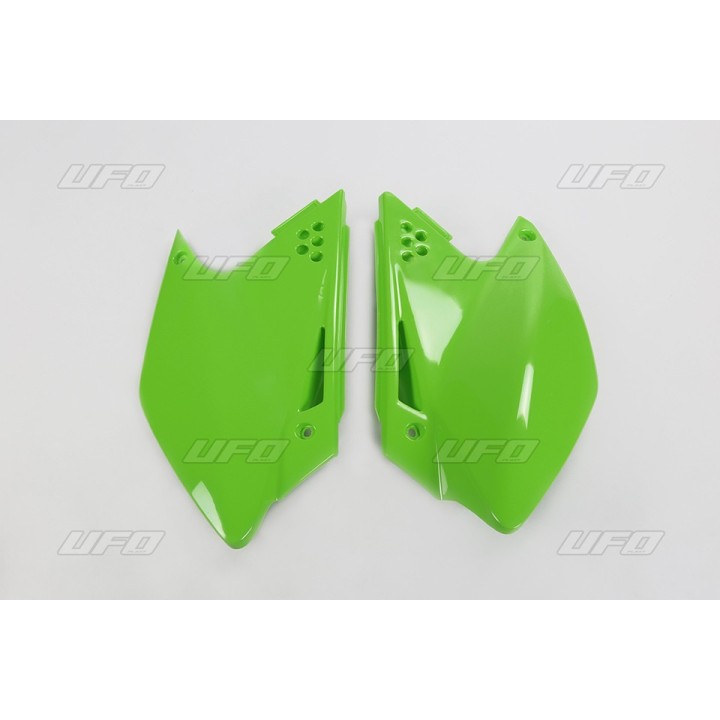 Plastiki i naklejki UFO boczki tylne kawasaki kxf 250 '06-'08