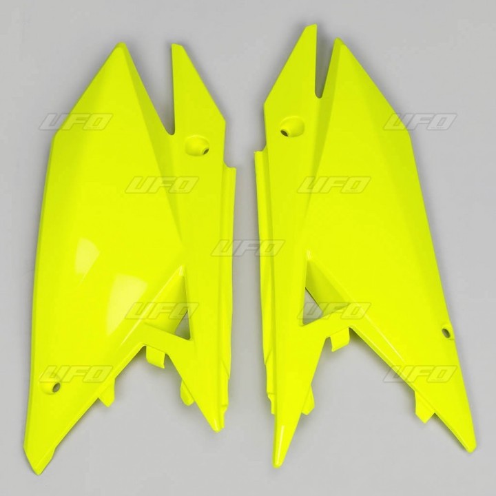 Plastiki i naklejki UFO boczki tylne suzuki rmz 250 '19-'23, rmz 450 '18-'23