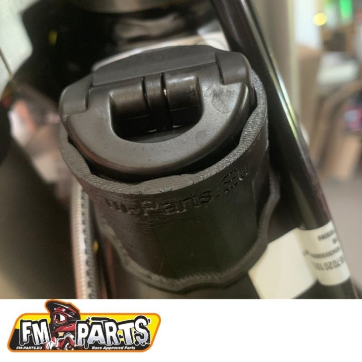 Plastiki i naklejki FM-PARTS osłona wlewu oleju ktm/husqvarna exc/te tpi