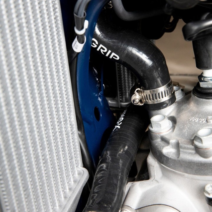 X-GRIP silikonowe węże/przewody chłodnicy ktm EXC 250/300 tpi '20-'23, husqvarna te/tei 250/300 tpi '20-'23 ,gas-gas ec 250/300…