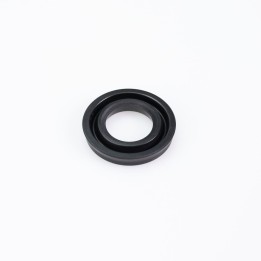 KYB uszczelniacz amortyzatora tylnego 18X31X4,8MM kyb 18MM