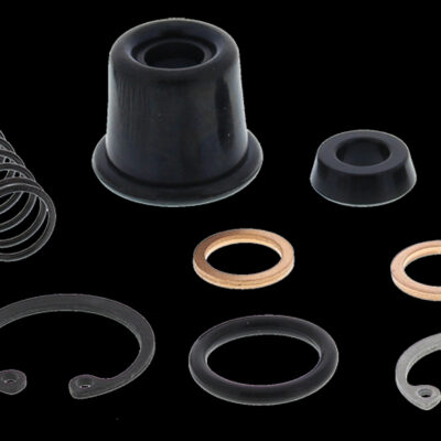 ALL BALLS ZESTAW NAPRAWCZY POMPY HAMULCOWEJ TYŁ Honda CBR1000RR 12-16, NC700X 16-17, VT750C 24, VT750CS 18-20, VTX1300CX FURY 10, XL700V (EURO) 08-11, Suzuki DL650 ABS 23-24, DL650 XT ABS 23-24, GSXR1300R Hayabusa 22-24 - widok alternatywny