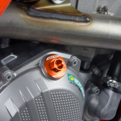 SCAR RACING KOREK WLEWU OLEJU KTM 50-450 SX / SXF '06-'25, 125-500 EXC / EXCF / TPI '06-'25 KOLOR POMARAŃCZOWY - widok alternatywny