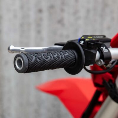 X-GRIP MANETKI (GRIPY) BRAAAAP GRIPS LOCK-ON-GRIP (Z ADAPTERAMI ROLGAZU) GREY OPEN END (Z OTWOREM) KOLOR SZARY - widok alternatywny